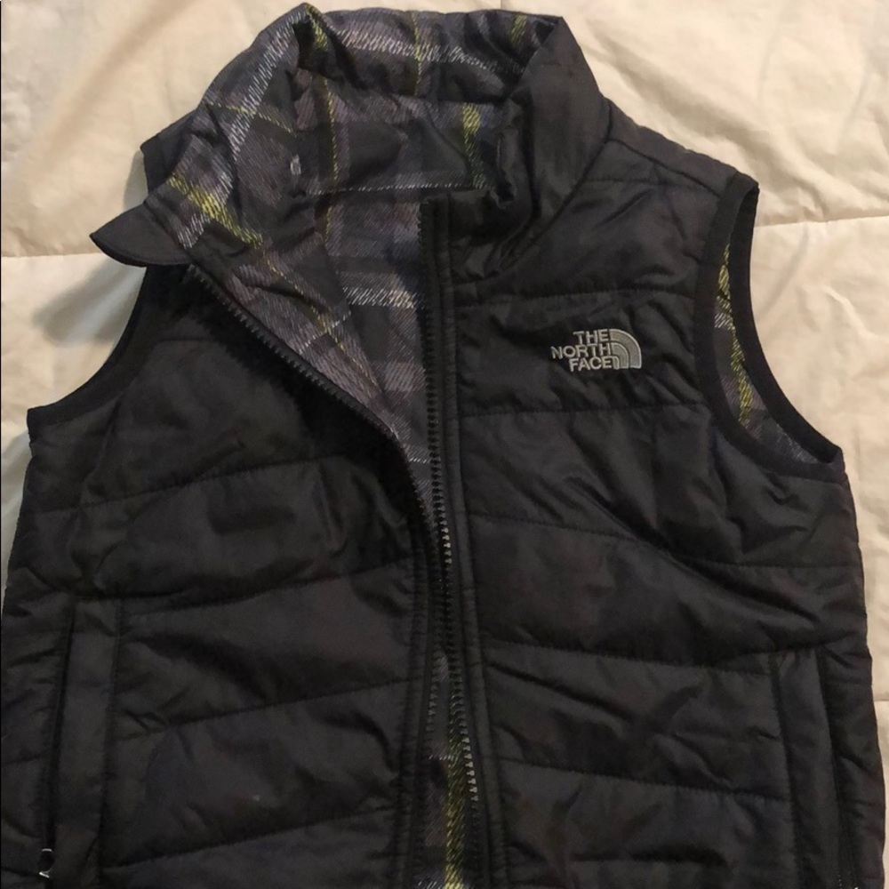 Reversible vest